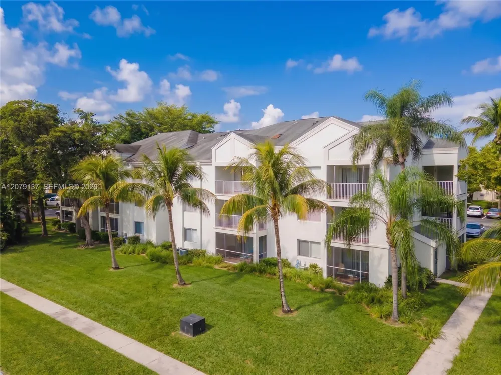 5780 Rock Island Rd #366 Tamarac, FL 33319