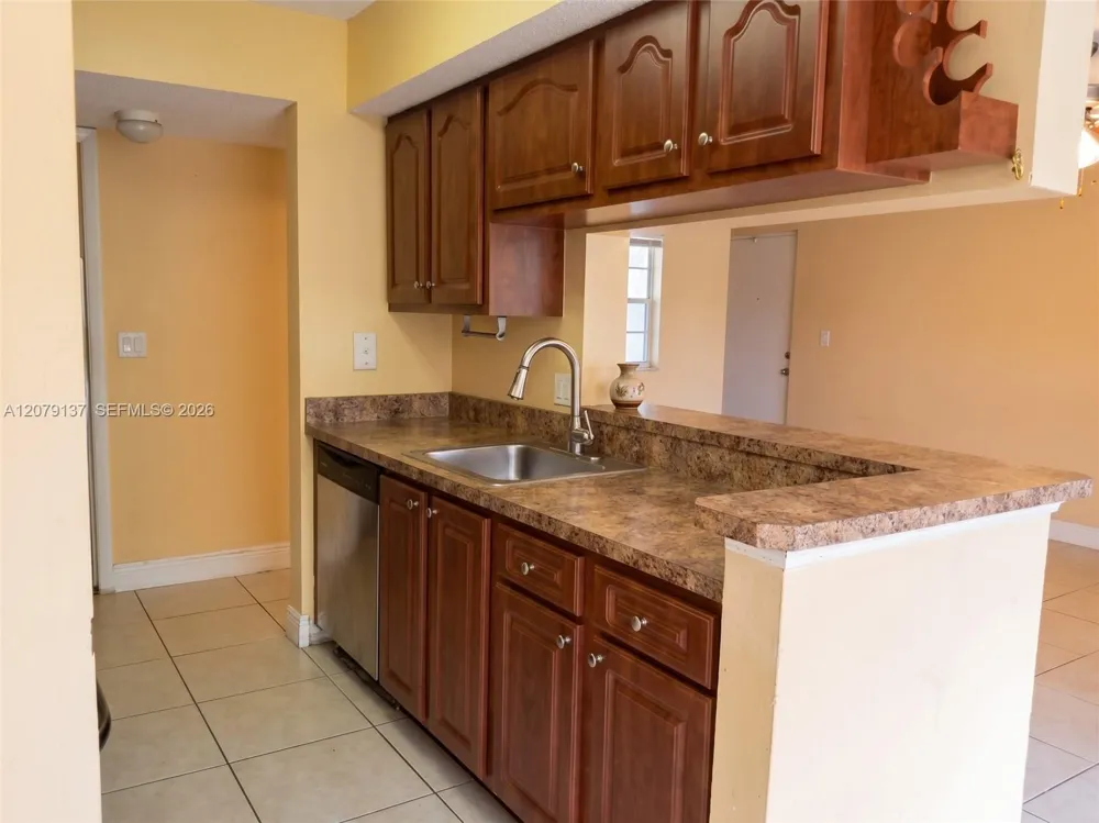 5780 Rock Island Rd #366 Tamarac, FL 33319