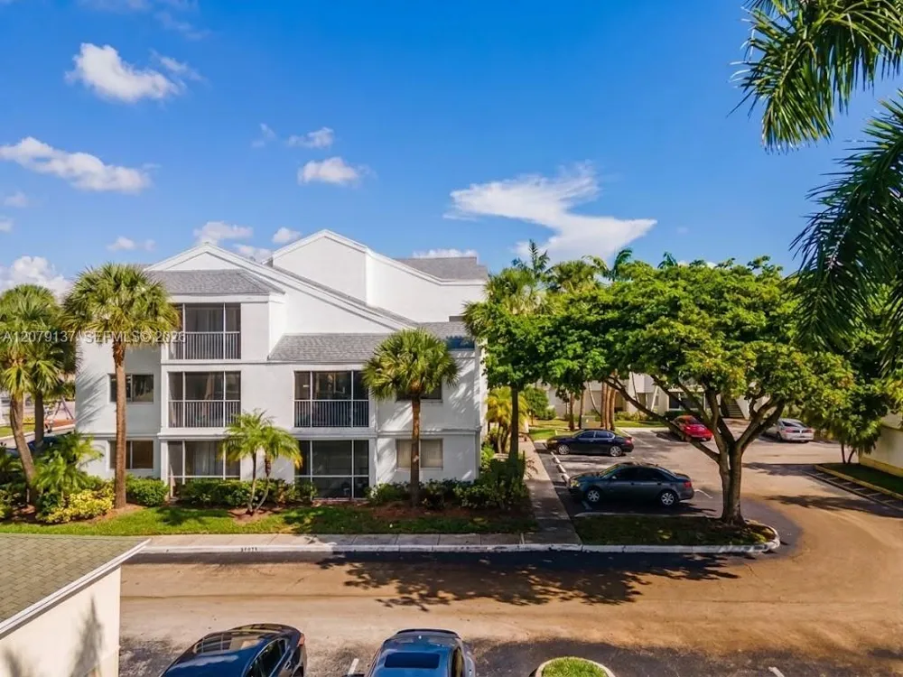 5780 Rock Island Rd #366 Tamarac, FL 33319