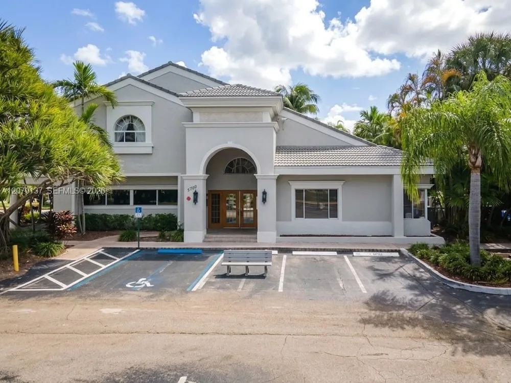 5780 Rock Island Rd #366 Tamarac, FL 33319