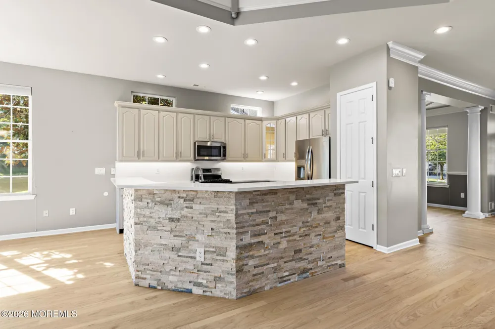 3 Halecrest Court Freehold, NJ 07728