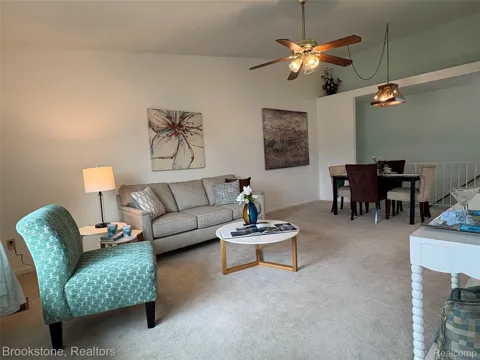 62401 Raleigh Court #4