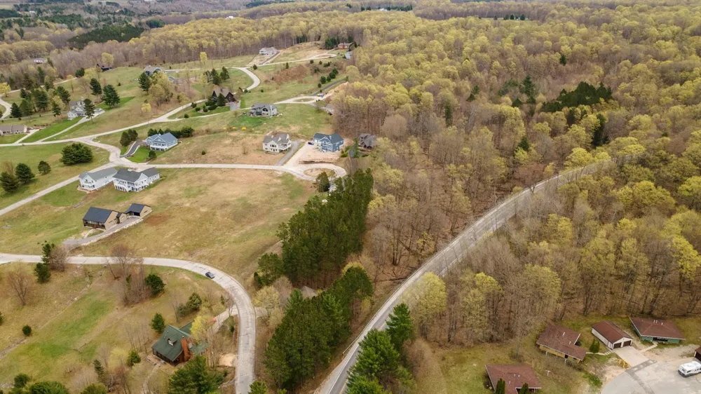 11789 S Roen Drive Leelanau Township, MI 49630
