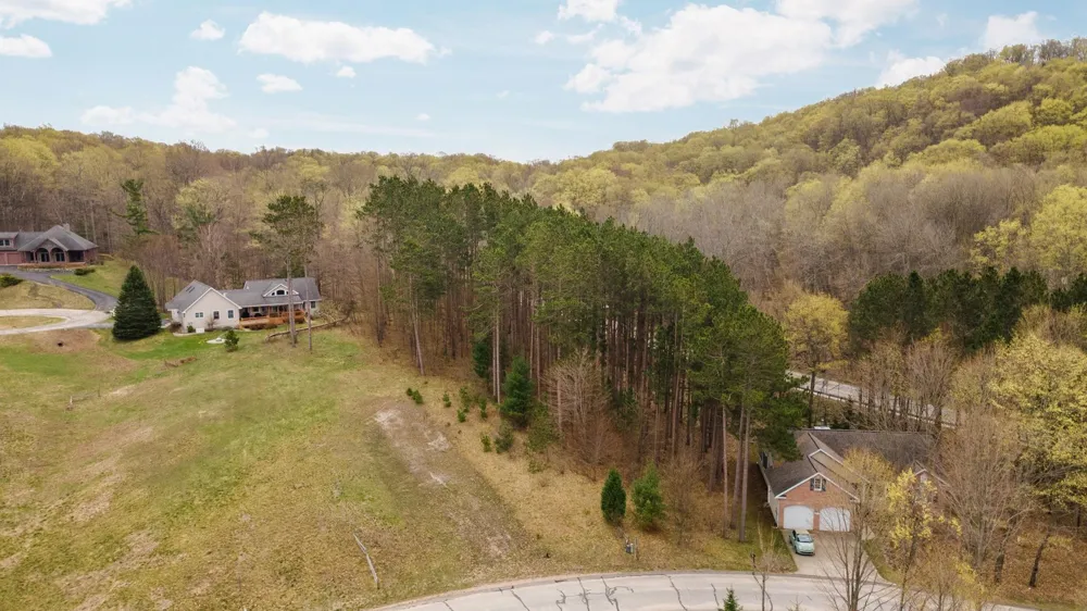 11789 S Roen Drive Leelanau Township, MI 49630