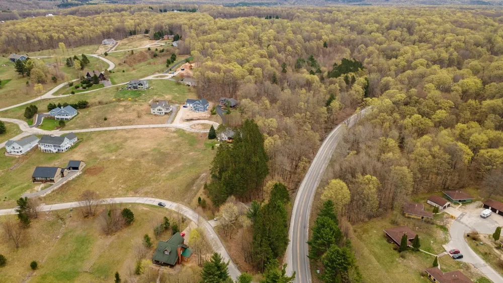 11789 S Roen Drive Leelanau Township, MI 49630