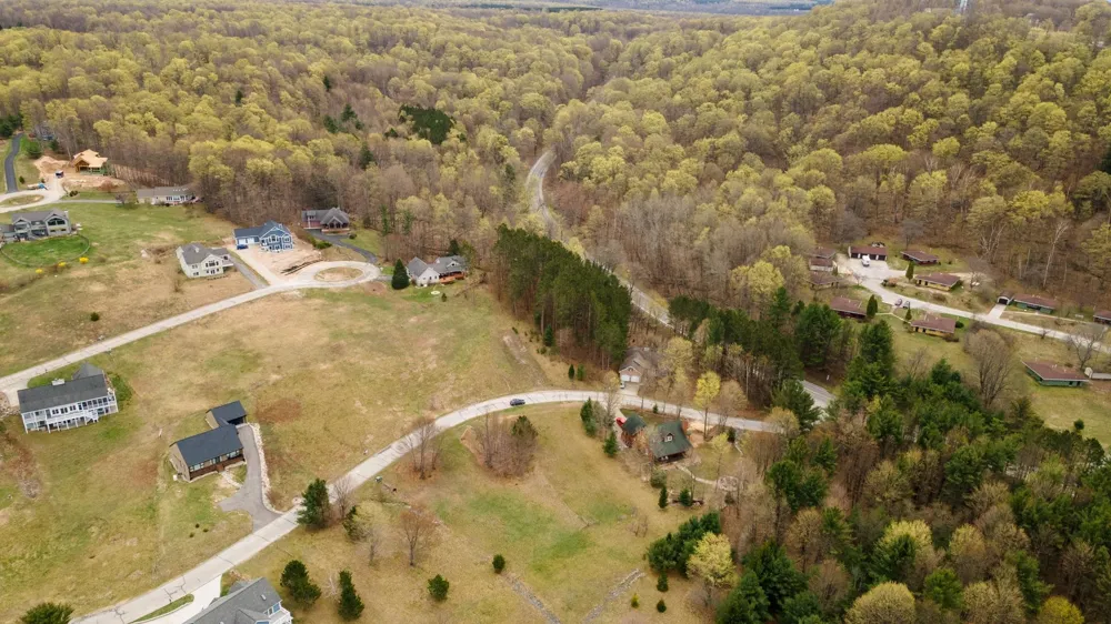 11789 S Roen Drive Leelanau Township, MI 49630