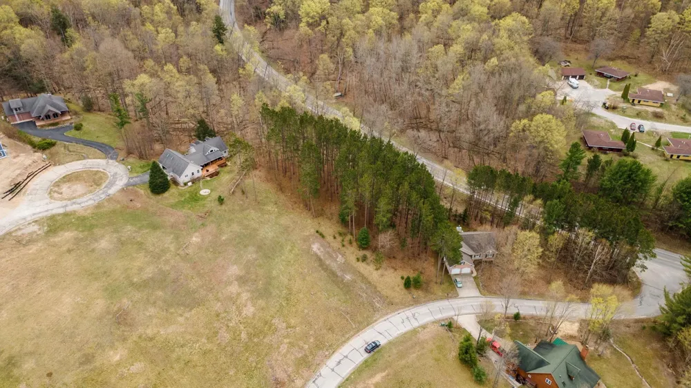 11789 S Roen Drive Leelanau Township, MI 49630