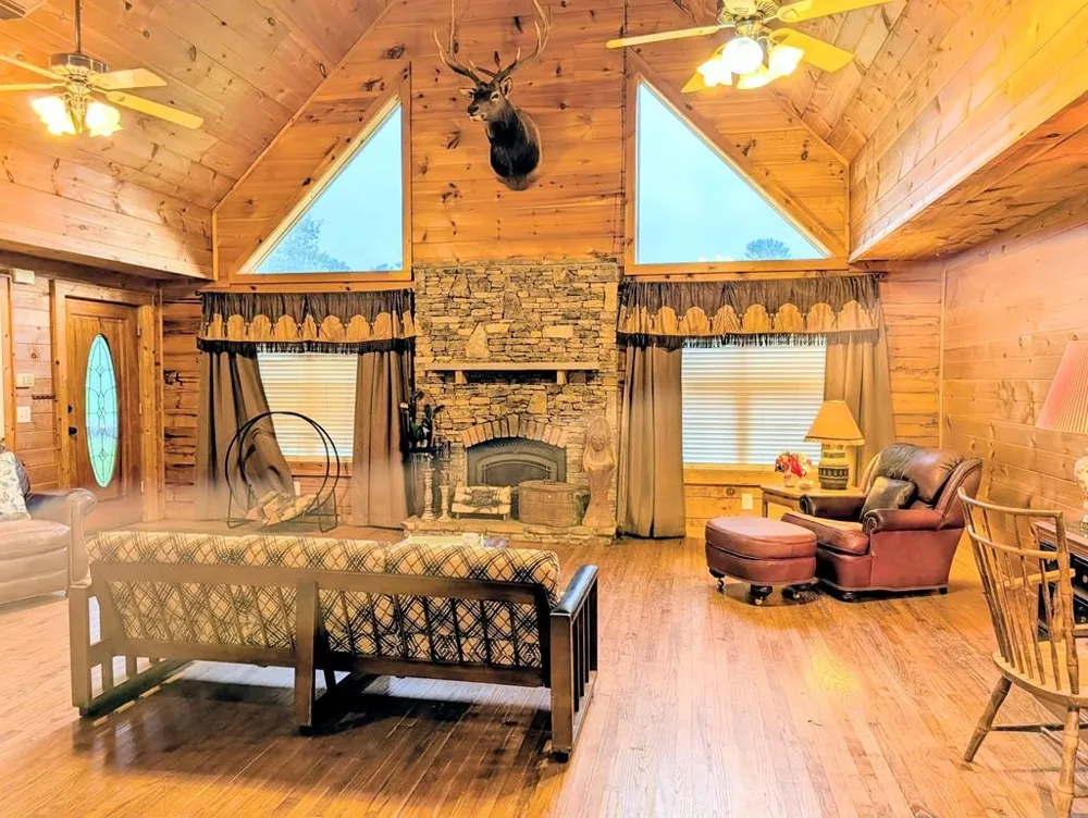 16938 Highway 70 Monterey, TN 38574
