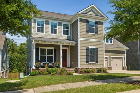 1092 Amelia Park Dr