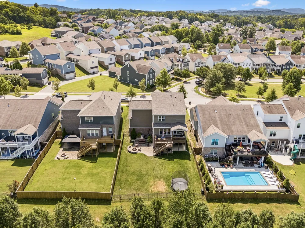 1092 Amelia Park Dr Franklin, TN 37067