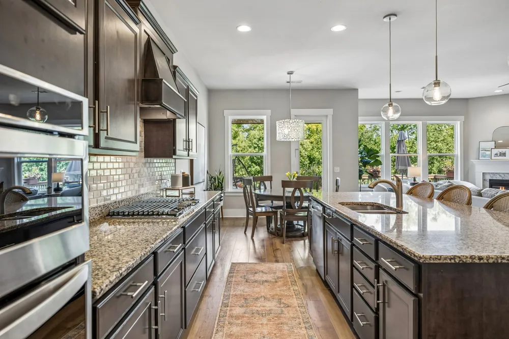 1092 Amelia Park Dr Franklin, TN 37067