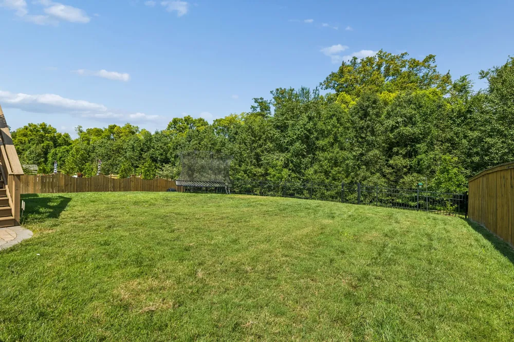 1092 Amelia Park Dr Franklin, TN 37067