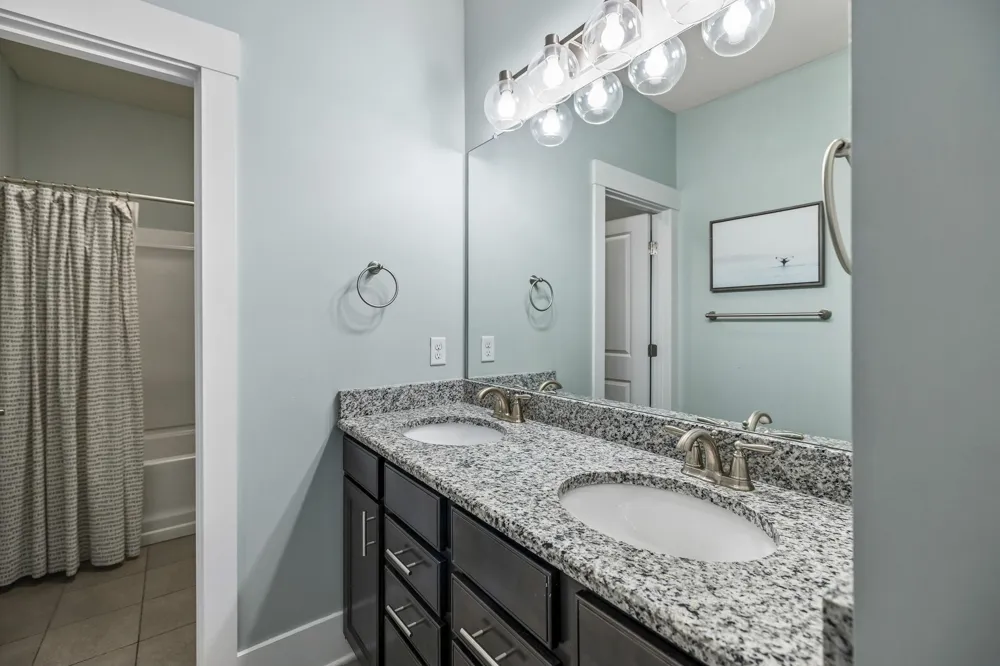 1092 Amelia Park Dr Franklin, TN 37067