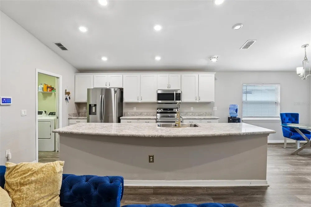 1042 CORSO DR Winter Haven, FL 33884