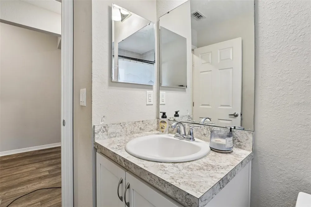 1042 CORSO DR Winter Haven, FL 33884