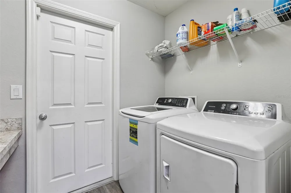 1042 CORSO DR Winter Haven, FL 33884