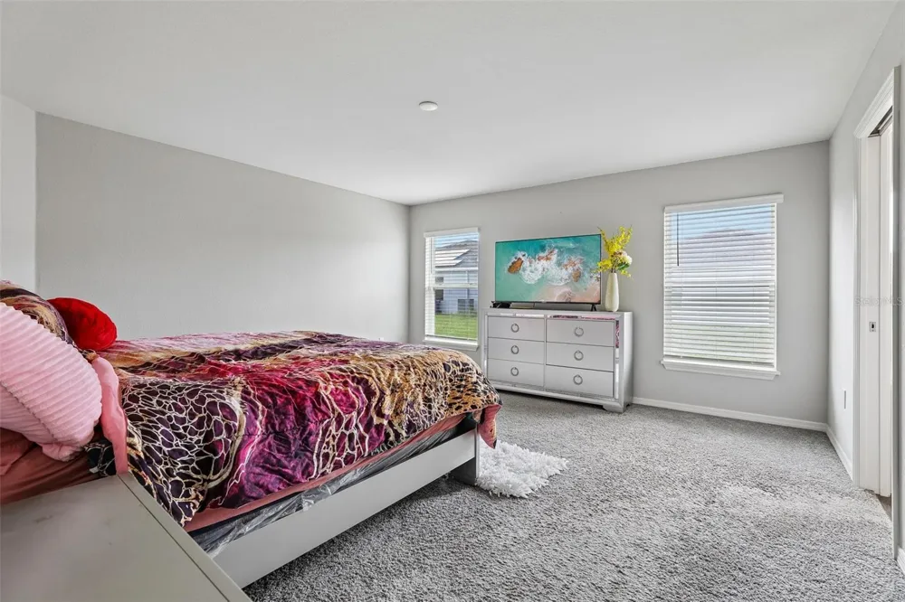 1042 CORSO DR Winter Haven, FL 33884