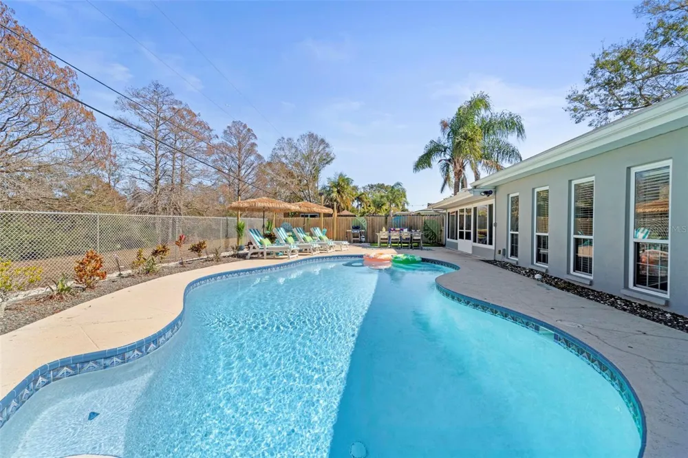 13347 88TH PLACE Seminole, FL 33776