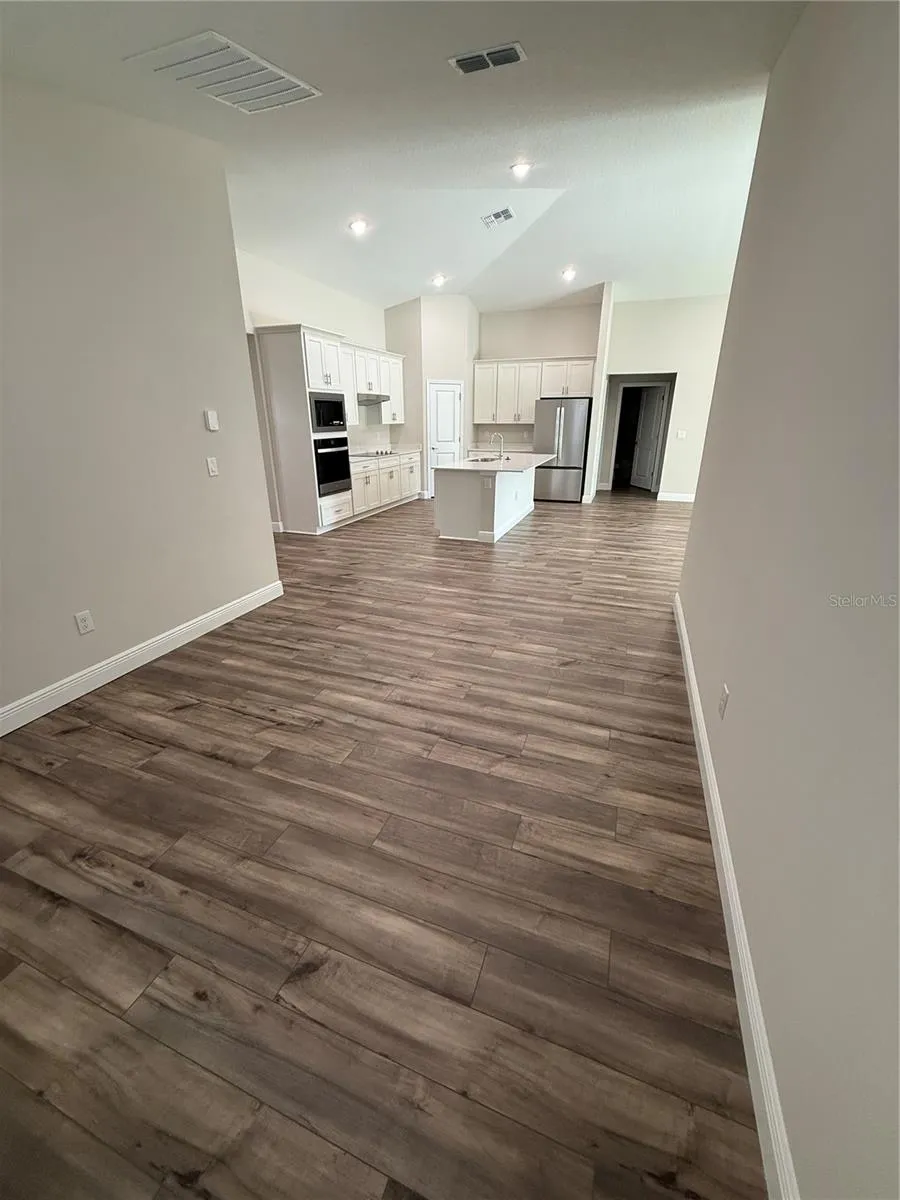 9924 ANNUNCIATION DRIVE Wesley Chapel, FL 33545