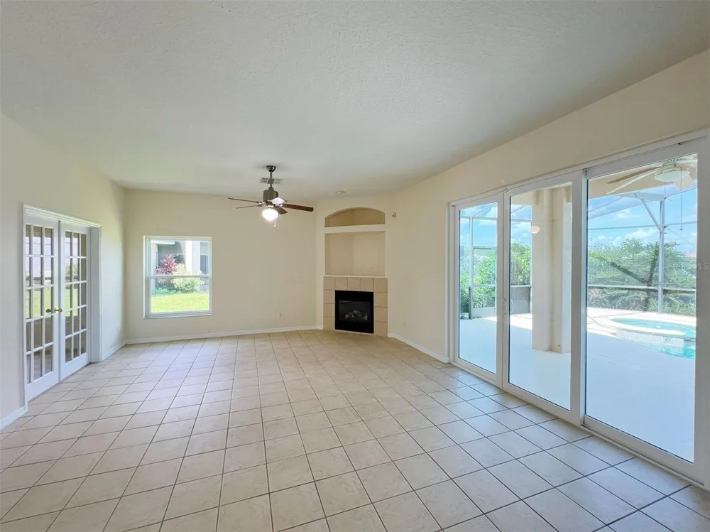 2716 GORST RD Winter Garden, FL 34787