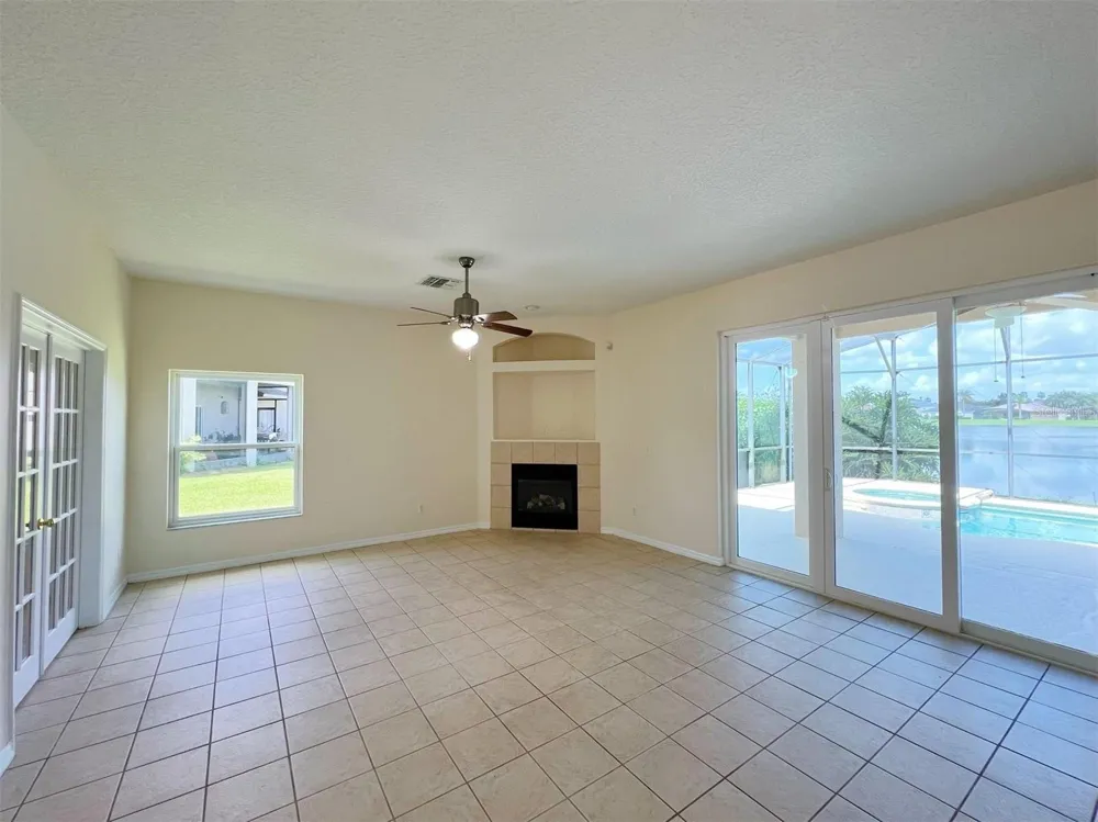 2716 GORST RD Winter Garden, FL 34787