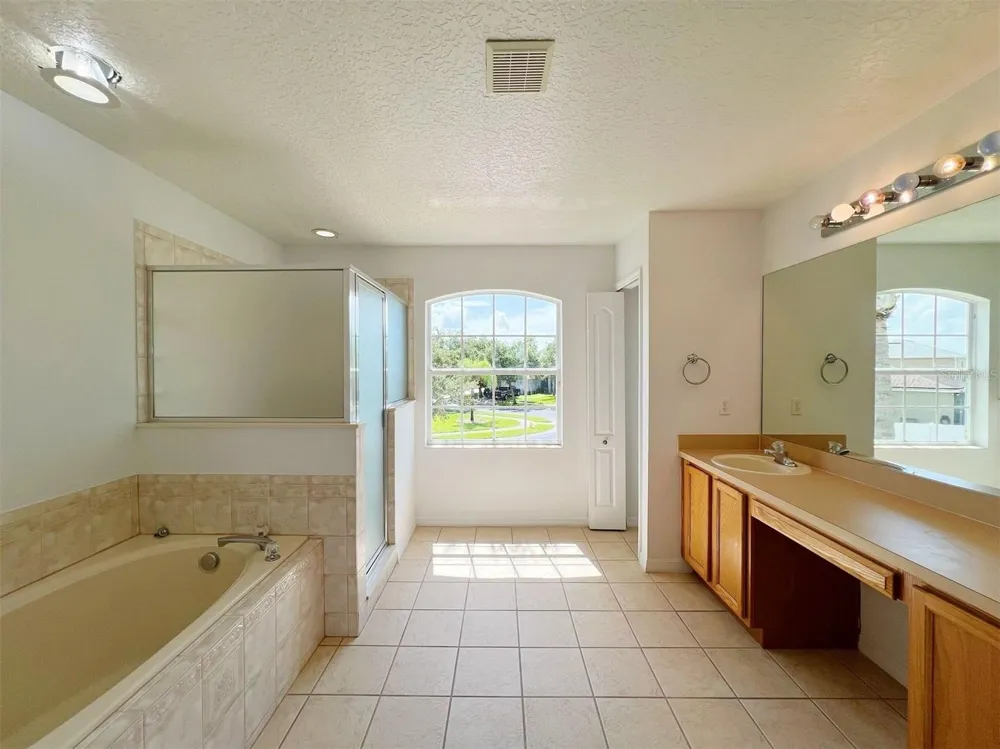 2716 GORST RD Winter Garden, FL 34787
