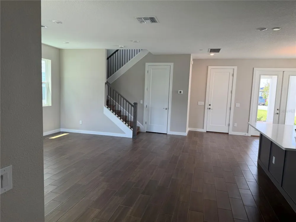 17819 TWISTED MANDARIN ALLEY Winter Garden, FL 34787