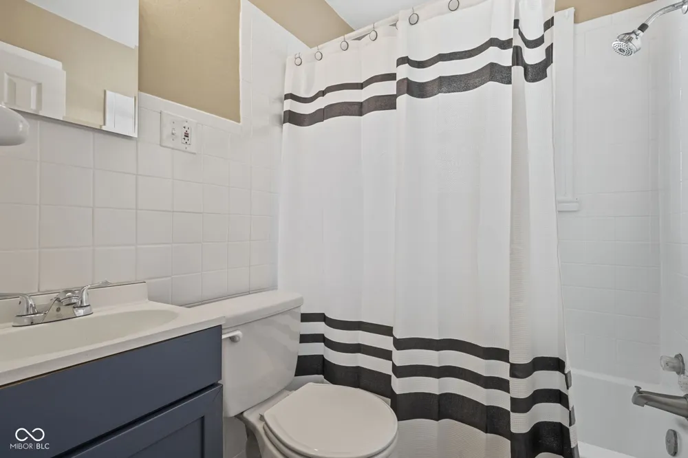 320 E 34th Street Anderson, IN 46013