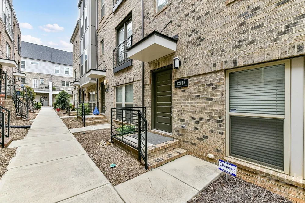 12018 Brooklyn Avenue Charlotte, NC 28204
