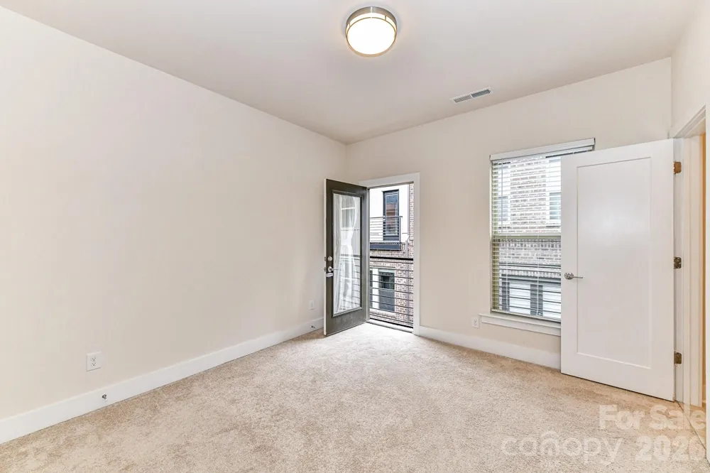 12018 Brooklyn Avenue Charlotte, NC 28204