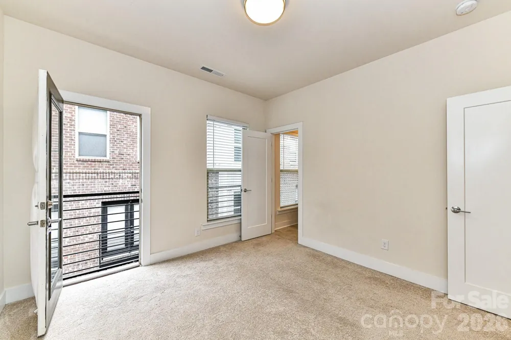 12018 Brooklyn Avenue Charlotte, NC 28204