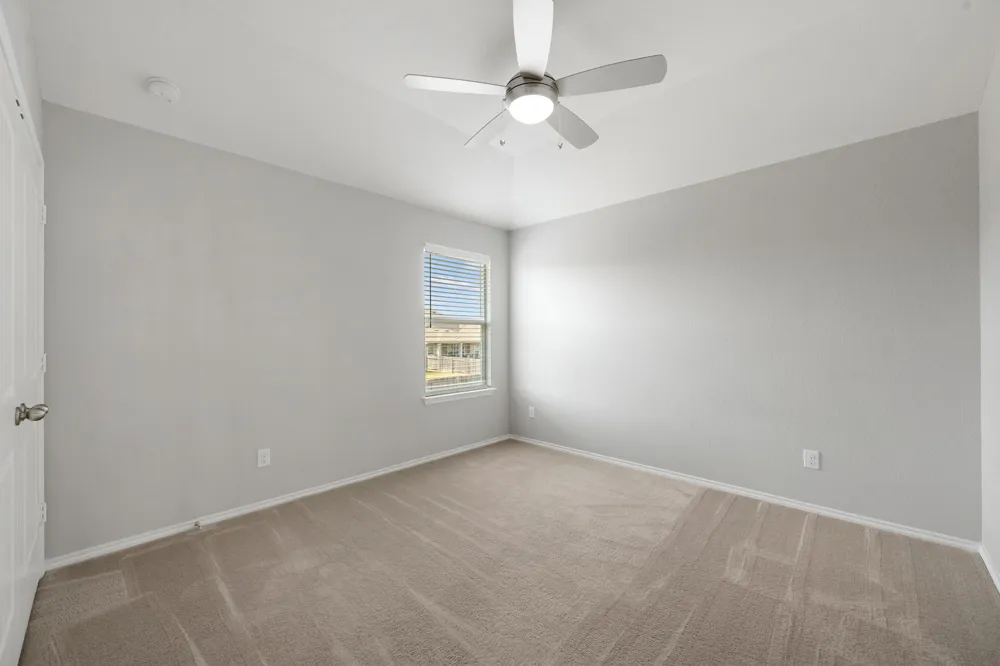 1613 Sonny Drive Leander, TX 78641
