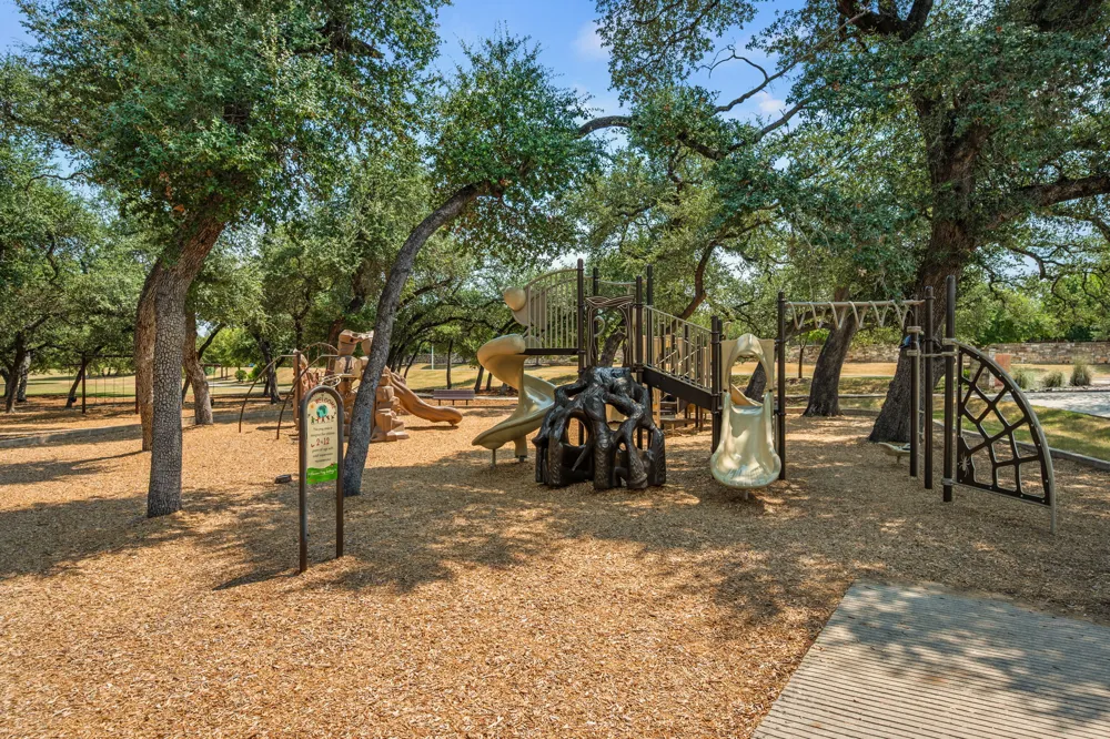 1613 Sonny Drive Leander, TX 78641