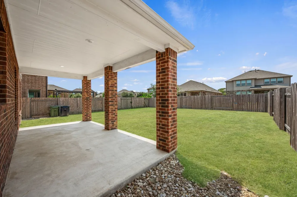 1613 Sonny Drive Leander, TX 78641