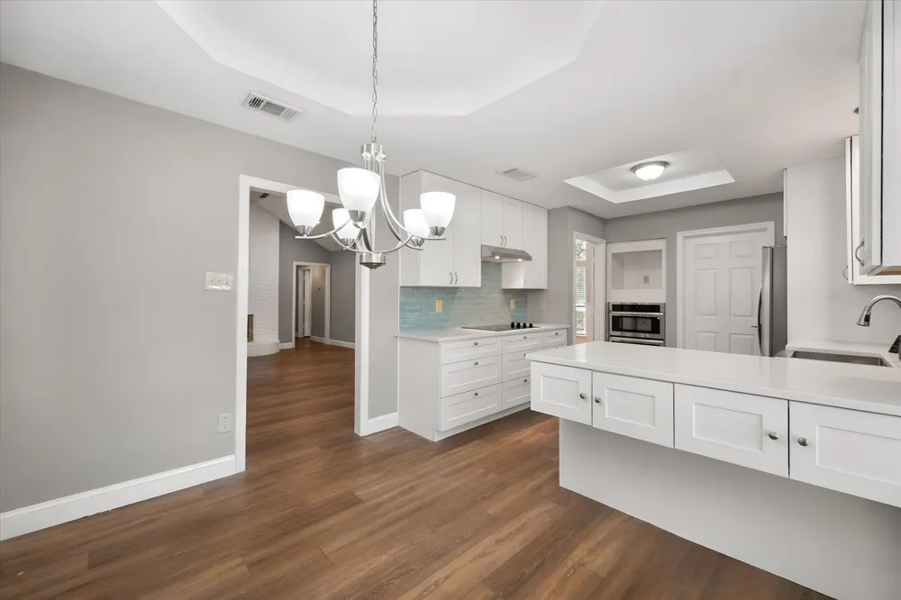 3803 Marine Court Arlington, TX 76016