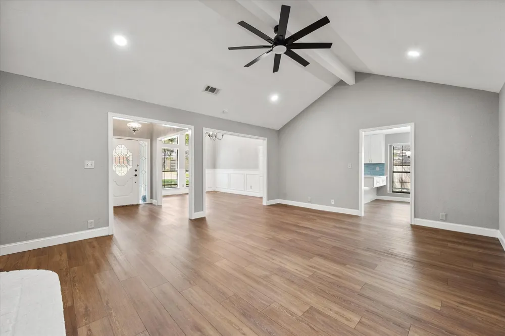 3803 Marine Court Arlington, TX 76016