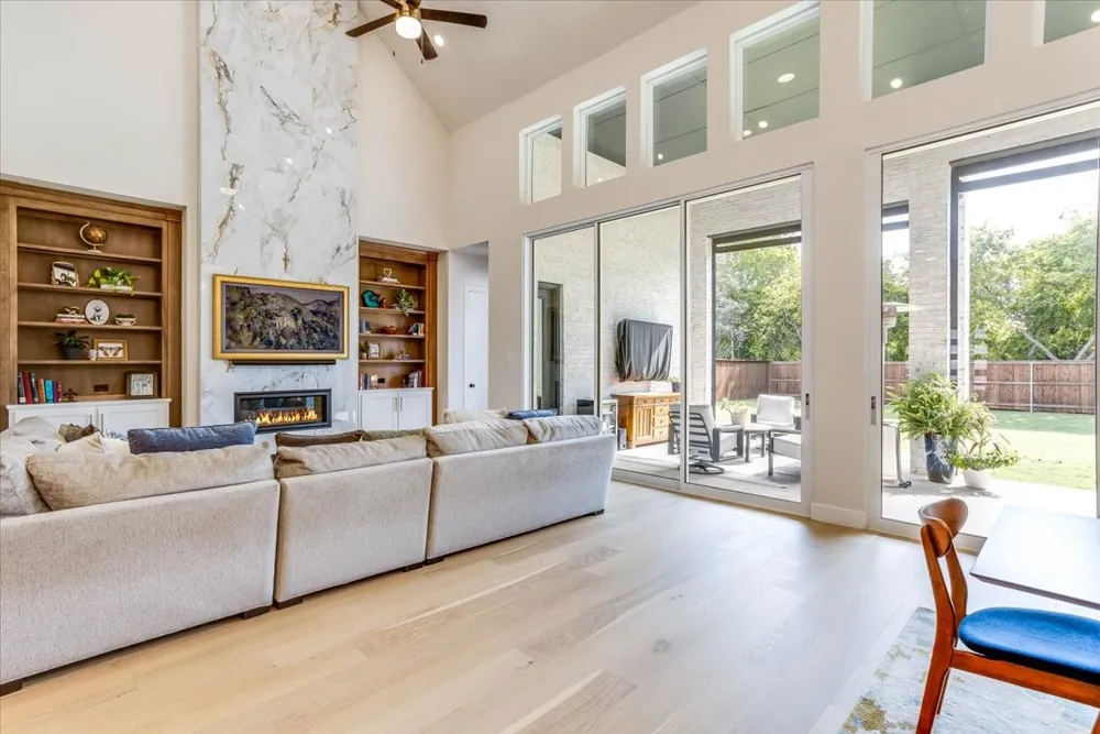 2208 Sarah Drive Rockwall, TX 75087
