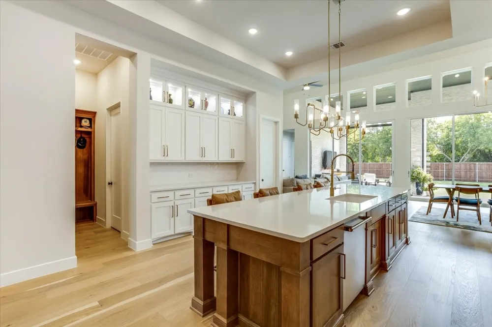 2208 Sarah Drive Rockwall, TX 75087