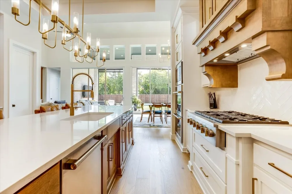 2208 Sarah Drive Rockwall, TX 75087