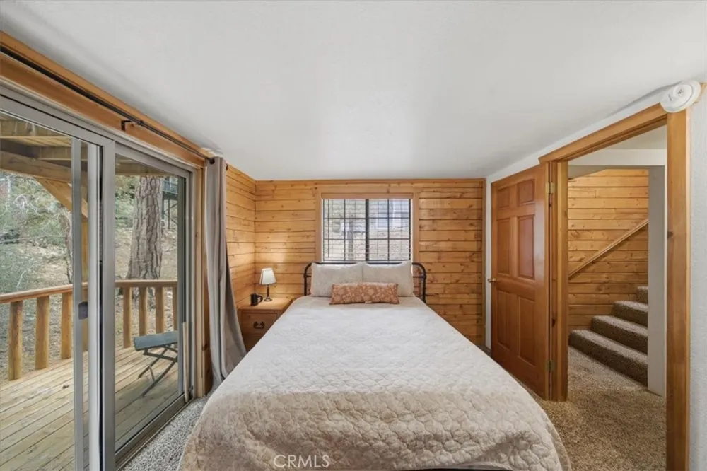 849 Highland Sugarloaf, CA 92386