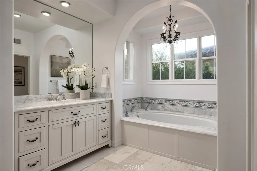 37 Vernon Newport Coast, CA 92657