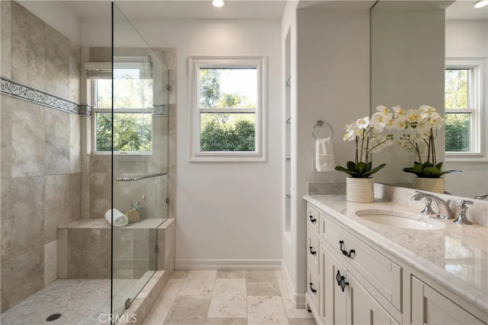 37 Vernon Newport Coast, CA 92657