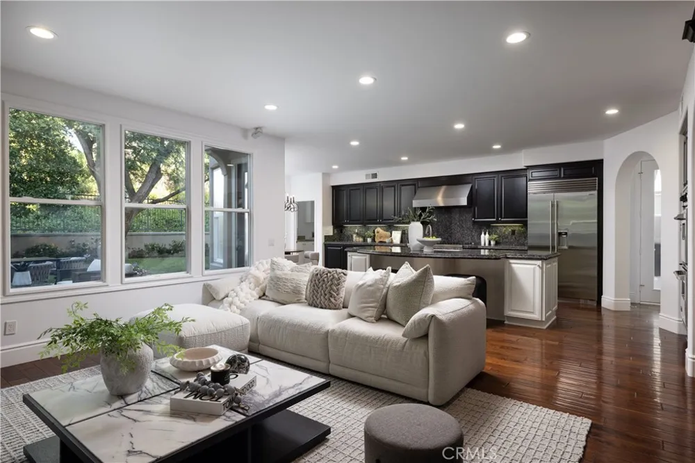 37 Vernon Newport Coast, CA 92657