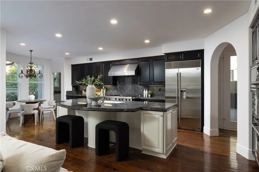 37 Vernon Newport Coast, CA 92657