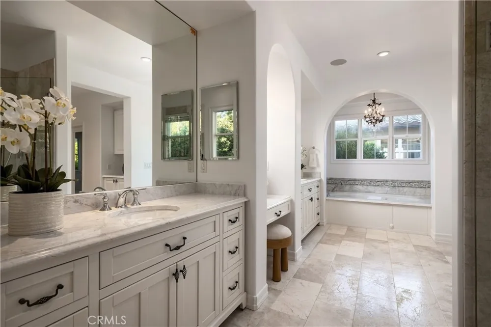 37 Vernon Newport Coast, CA 92657