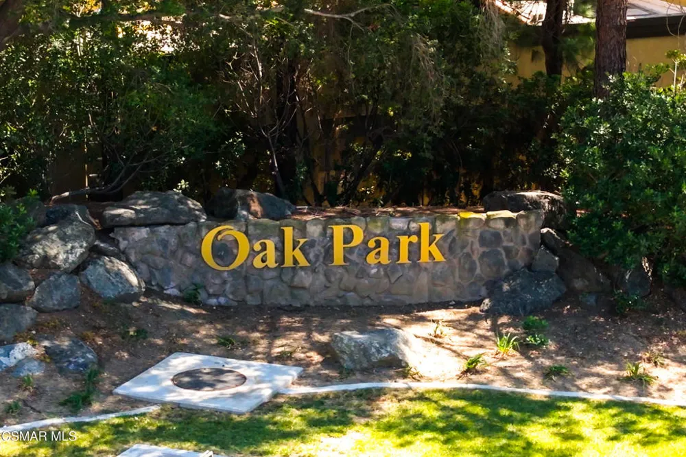 6547 Pinion Street Oak Park, CA 91377