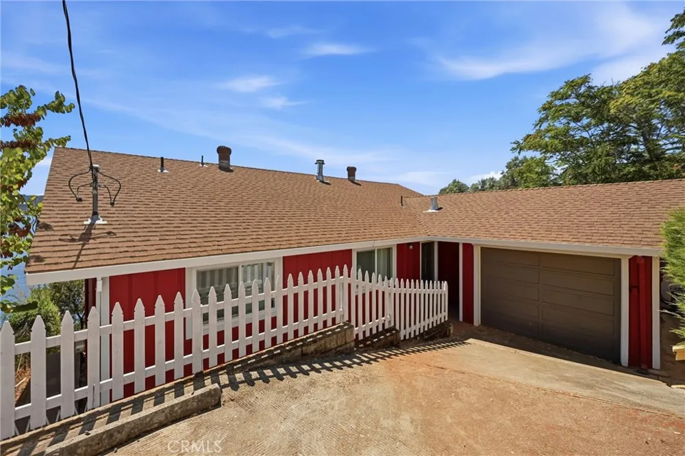 4045 Mesa Clearlake, CA 95422