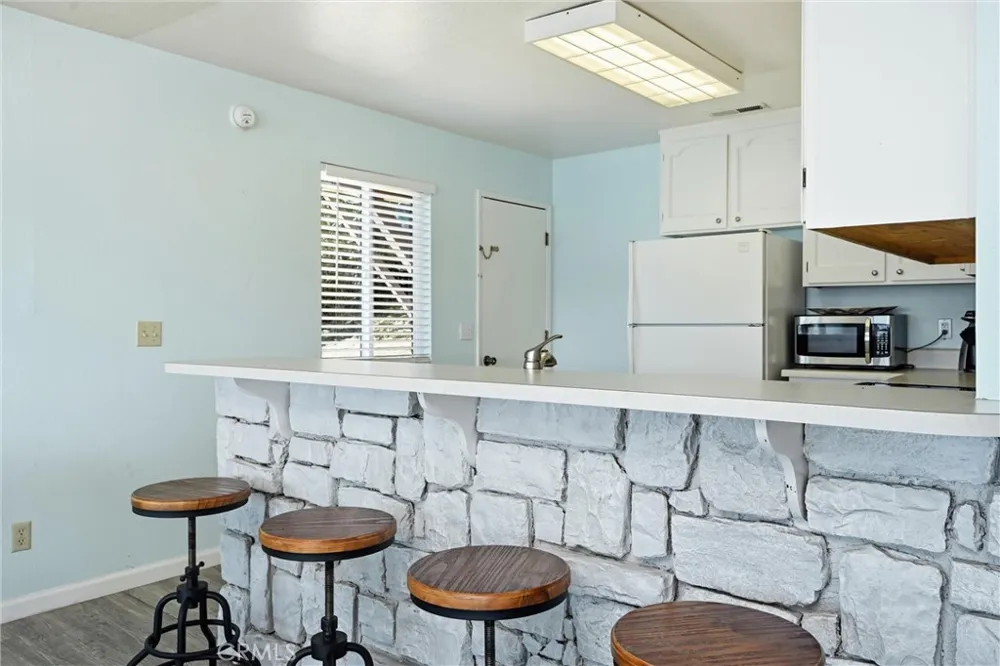4045 Mesa Clearlake, CA 95422