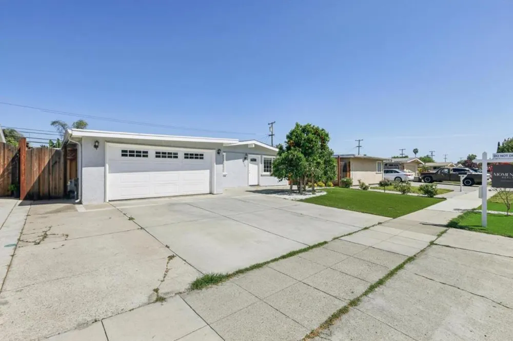 1370 Cathay Drive San Jose, CA 95122