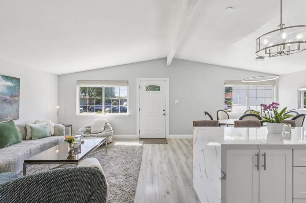 1370 Cathay Drive San Jose, CA 95122